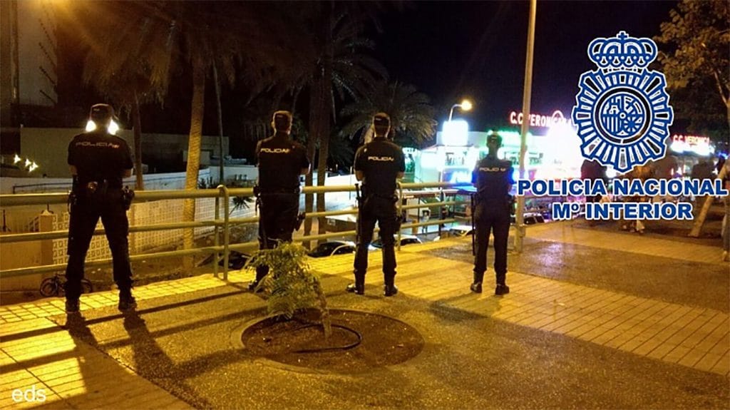 Задержаны "с поличным" четыре женщины за кражу в Playa de Las Américas - iestafeta.com Задержаны "с поличным" четыре женщины за кражу в Playa de Las Américas