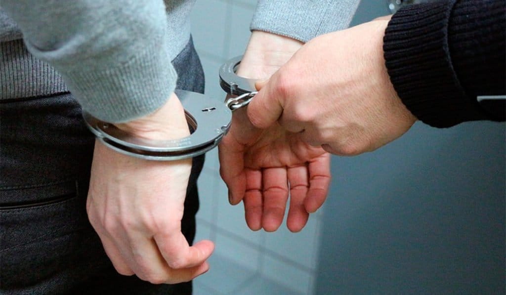 Семь человек арестованы за грабеж туристов на юге Тенерифе