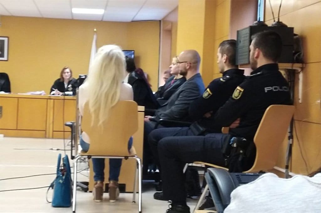 Таксист, который убил русского в Arona, приговорен к 15-ти годам лишения свободы Таксист, который убил русского в Arona, приговорен к 15-ти годам лишения свободы