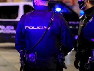 Adeje: пока жильцы спали, мужчина залез к ним через окно, вероятно, на "экскурсию"