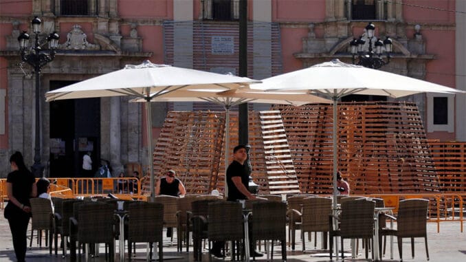 План правительства для спасения попавших в беду отраслей