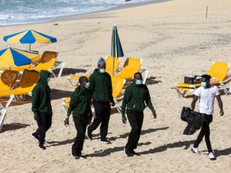 Новые инциденты с мигрантами на Гран Канария, ранены трое охранников