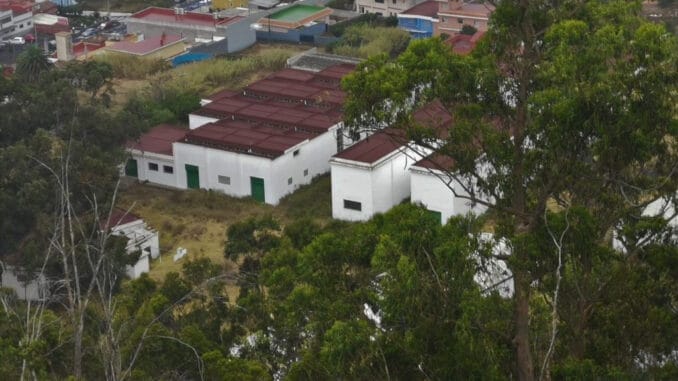 Националисты не хотят перевода мигрантов с Гран-Канария на Тенерифе Националисты не хотят перевода мигрантов с Гран-Канария на Тенерифе