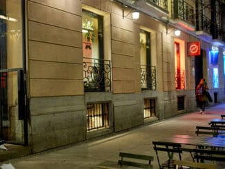 Минздрав Испании не хочет усложнять дела с комендантским часом