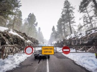 Закрываются дороги к Тейде из-за появления льда