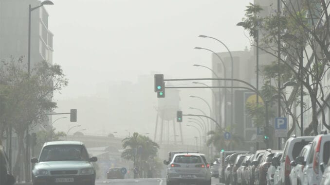 Калима, вечный "нелегальный мигрант", приходит, когда заблагорассудится Калима, вечный "нелегальный мигрант", приходит, когда заблагорассудится