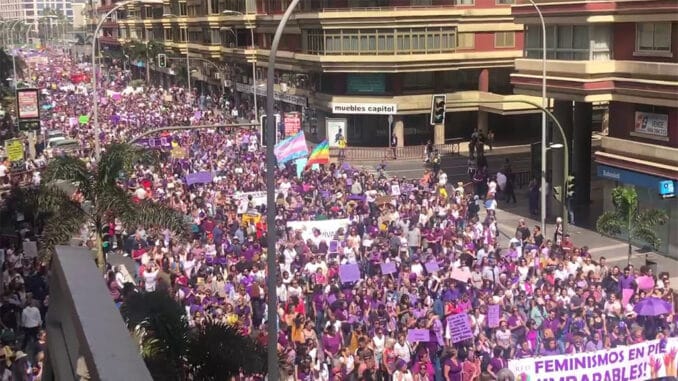 Канары: на Пасху будут дополнительные ограничения, но острова не превратятся в "улитку" Канары: на Пасху будут дополнительные ограничения, но острова не превратятся в "улитку"