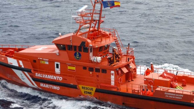 Кукловоды меняют тактику: больше женщин и детей в лодках с мигрантами Кукловоды меняют тактику: больше женщин и детей в лодках с мигрантами