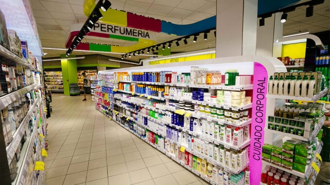 Самая дешёвая сеть супермаркетов на Канарах - берёт ценой и качеством