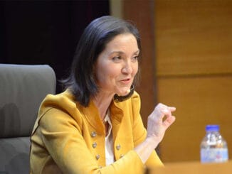 Мадрид просит Великобританию пустить туристов хоть куда-то, если не во всю страну