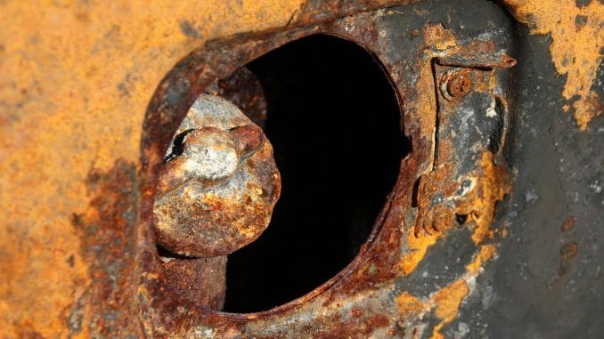 Бумажник канарцев всё худеет: поднимаются цены и на бензин Бумажник канарцев всё худеет: поднимаются цены и на бензин