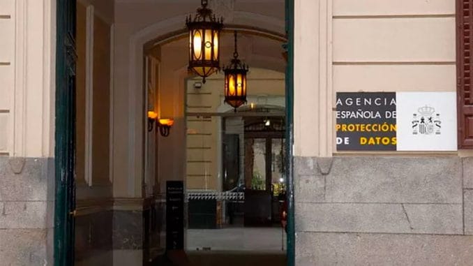 Канары: правительство получило ещё один тревожный звонок по поводу своей деятельности Канары: правительство получило ещё один тревожный звонок по поводу своей деятельности