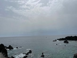 Экстремальная жара на Канарах: объявлено о температурах до 37ºC