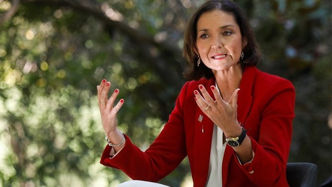 Министр по туризму просит не вызывать "лишнюю тревогу" по поводу поездок в Испанию