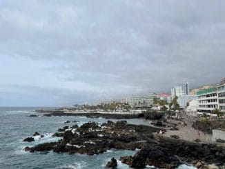 Тенерифе: летний туристический сезон пропал. Новая надежда в "старой одежде" - на зимний