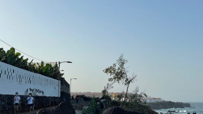 Несмотря на очевидное снижение заражений - всем островам сидеть на прежних уровнях