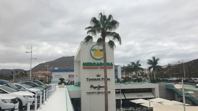 Mercadona повысит цену на молоко в своих супермаркетах после протестов животноводов Mercadona повысит цену на молоко в своих супермаркетах после протестов животноводов