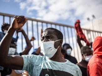 На Тенерифе ввели в действие новую службу по содействию мигрантам