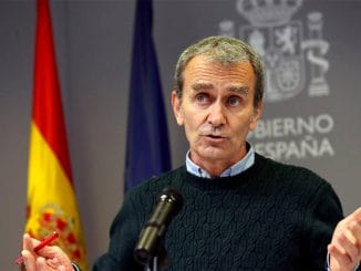 Доктор Simón против обязательной вакцинации и ковид-сертификатов