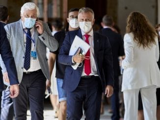 Окапываемся: Torres сказал, что на Канарах не предвидится изменения уровня оповещения