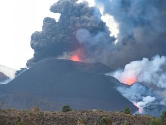 Вулкан Cumbre Vieja "тряхнул" стариной и, заодно, четырьмя канарскими островами