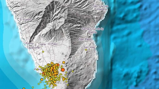 Канарские острова продолжает потряхивать и на выходные Канарские острова продолжает потряхивать и на выходные