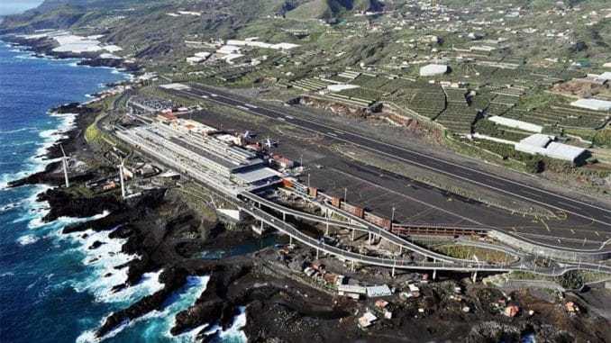 Атлантический ураган может резко изменить погоду на Канарских островах Атлантический ураган может резко изменить погоду на Канарских островах