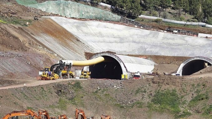 Хаос на дорогах Тенерифе. Техники и политики едины: нужно завершить дорожную инфраструктуру Хаос на дорогах Тенерифе. Техники и политики едины: нужно завершить дорожную инфраструктуру