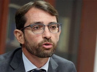 Правительство Канар просит суд разрешить обязательное использование ковид-сертификата