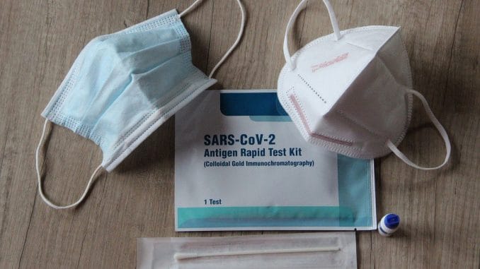 Правительство разрешит аптекам сообщать результаты тестов в SCS Правительство разрешит аптекам сообщать результаты тестов в SCS