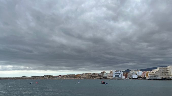 Четверг на Канарских островах: объявлены дождь и сильный ветер