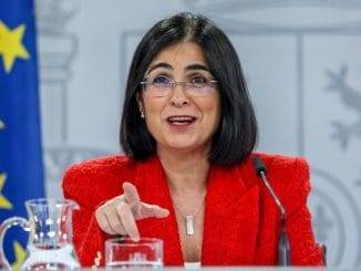 Минздрав Испании будет следить только за тяжелыми случаями коронавируса