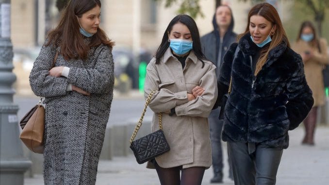 Маски снимем или пока останутся? 6 апреля правительство будет решать этот вопрос Маски снимем или пока останутся? 6 апреля правительство будет решать этот вопрос