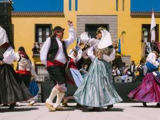 Длинные выходные - Día de Canarias. Канарцы решили хорошенько отдохнуть в эти дни