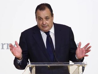 Совет по здравоохранению Канар начинает оправдываться за мошенничество с масками