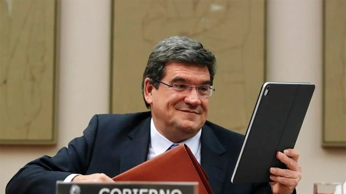 Испания: реформа законодательства, стране нужны тысячи иностранных рабочих Испания: реформа законодательства, стране нужны тысячи иностранных рабочих