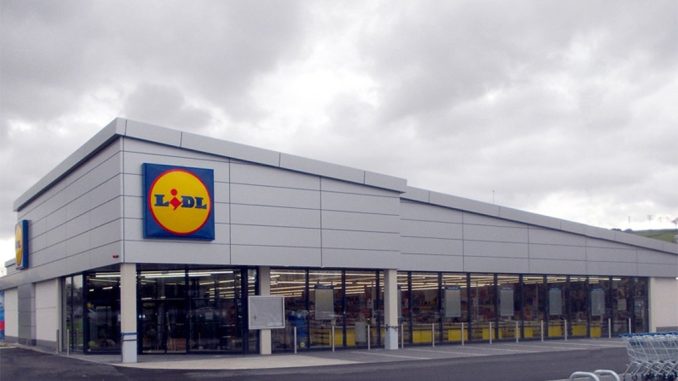 Lidl в Adeje после реконструкции снова открывает свои двери для покупателей Lidl в Adeje после реконструкции снова открывает свои двери для покупателей