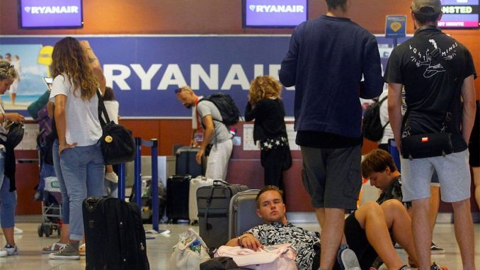 Канарские острова серьёзно пострадают от очередной проблемы с авиакомпанией Ryanair Канарские острова серьёзно пострадают от очередной проблемы с авиакомпанией Ryanair