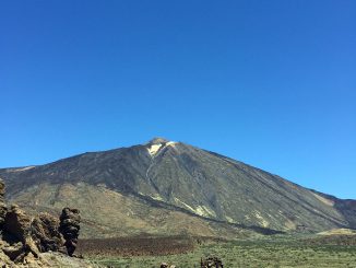 Тенерифе: под вулканом Тейде зарегистрировано сотни подземных толчков