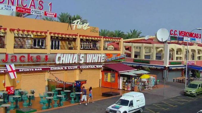 Тенерифе: злачное Las Verónicas на юге острова постоянно даёт о себе знать Тенерифе: злачное Las Verónicas на юге острова постоянно даёт о себе знать