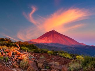 Involcan предупреждает о высоком вулканическом риске на Канарских островах