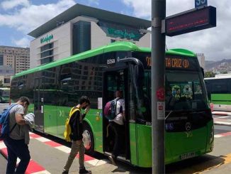 Канары: проезд в автобусах и трамвае на островах скоро станет бесплатным