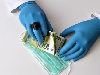 Когнитивный диссонанс в Мадриде: минздрав просит вводить четвёртую дозу вакцины