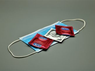 Новость, в которую верится с трудом: Испания возвращается в нормальный мир - без масок!