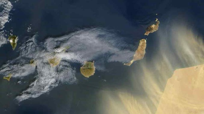 Канары: две новости в одном флаконе - дожди на западе и калима на востоке архипелага