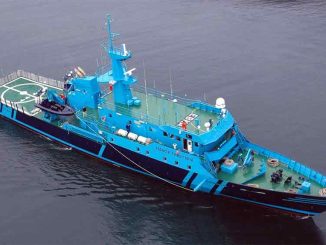 Возле Канарских островов погиб таможенник при абордаже парусника с наркотиками