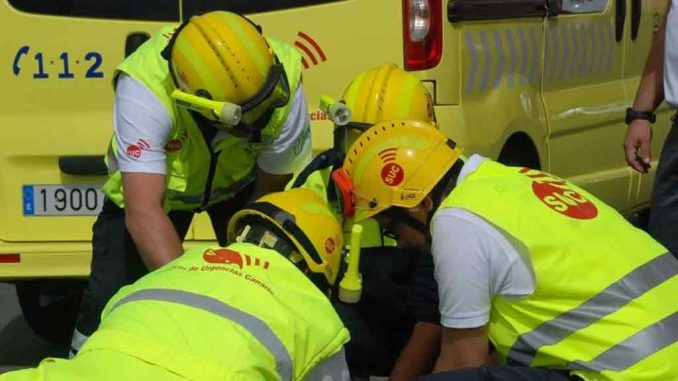 Мужчина получил ножевое ранение в грудь на улице столицы острова Тенерифе