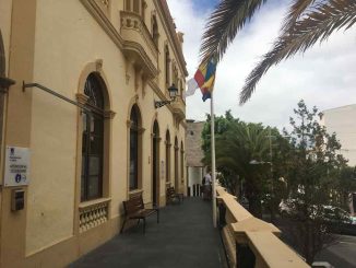 Агент по недвижимости на юге Тенерифе арестована за мошенничество