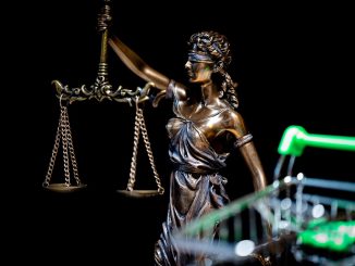 Дела в суде Испании? Вам крупно не повезло: в мае начнут бастовать судьи и прокуроры