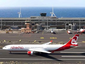 Мужчине стало плохо в полёте, самолёт вернули на Канарские острова